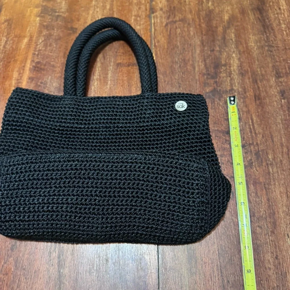 The Sak Crochet Knit Woven‎ Double Handle Handbag Magnetic Closure Purse Vintage